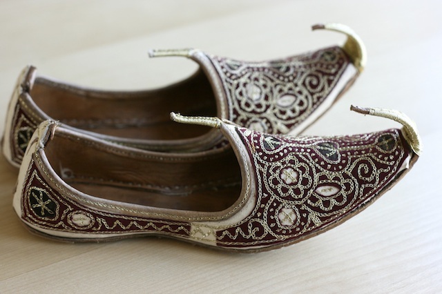 Dubai WTB - Arab Slippers